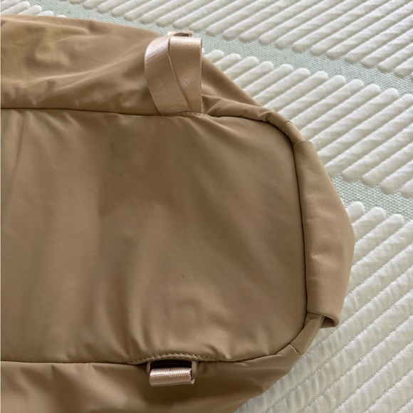 Neutral Tan Ruched Shoulder Bag - Picture 4 of 8